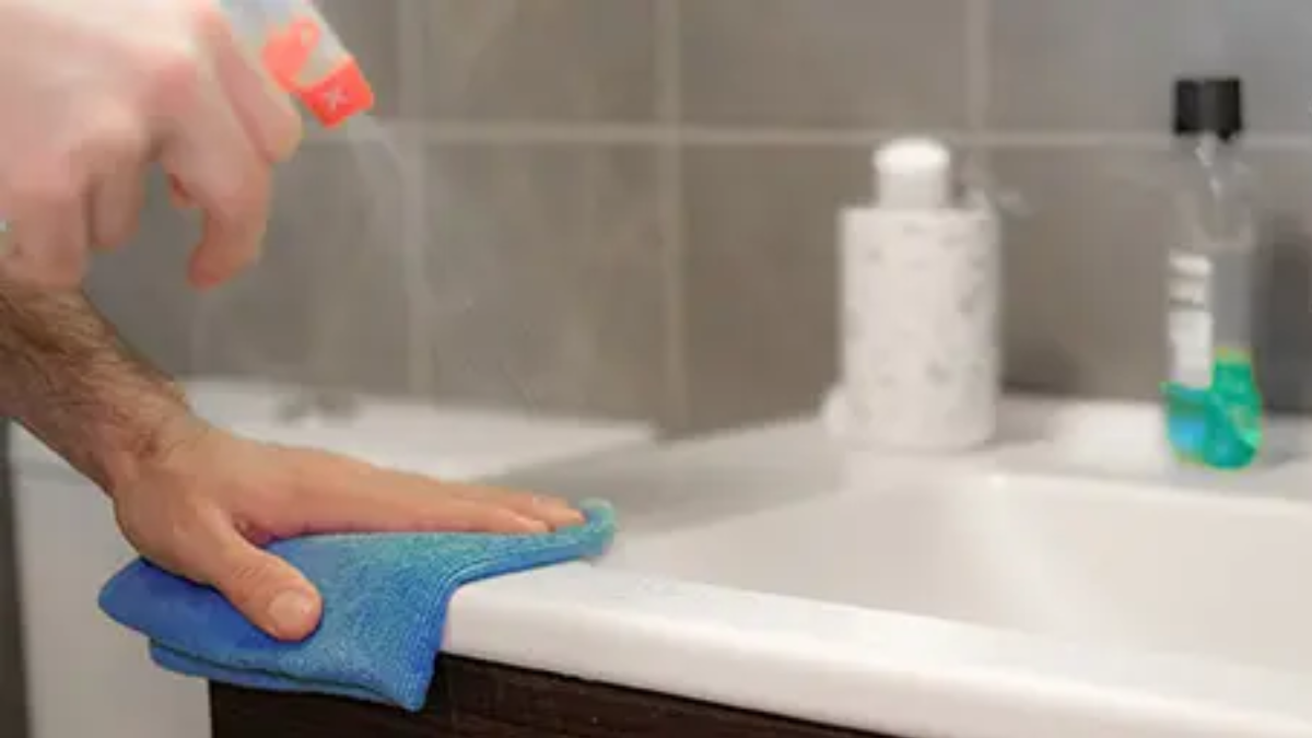 desinfectar el lavabo