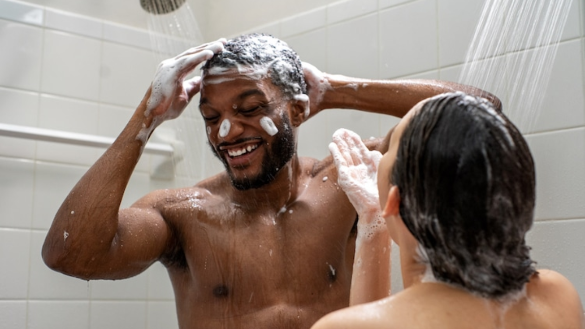 Ducharse en pareja