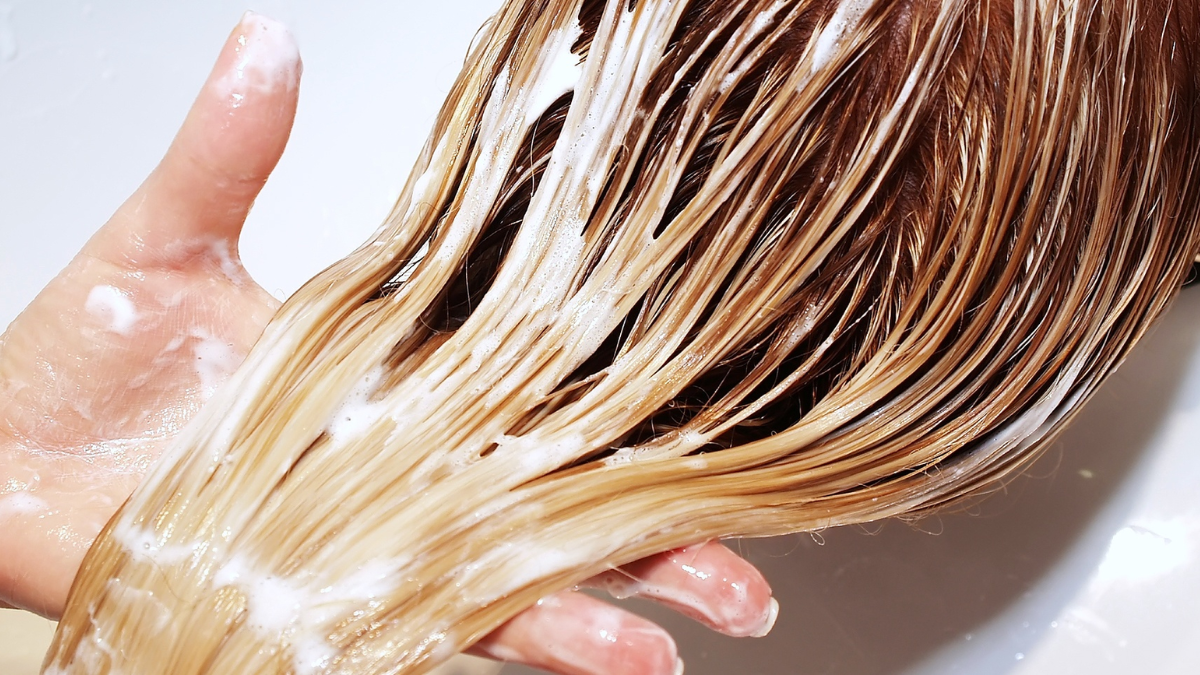 hidratar el pelo seco